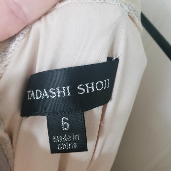 Tadashi Shoji Silver Sequin Dress size 6 - Picture 3 of 3